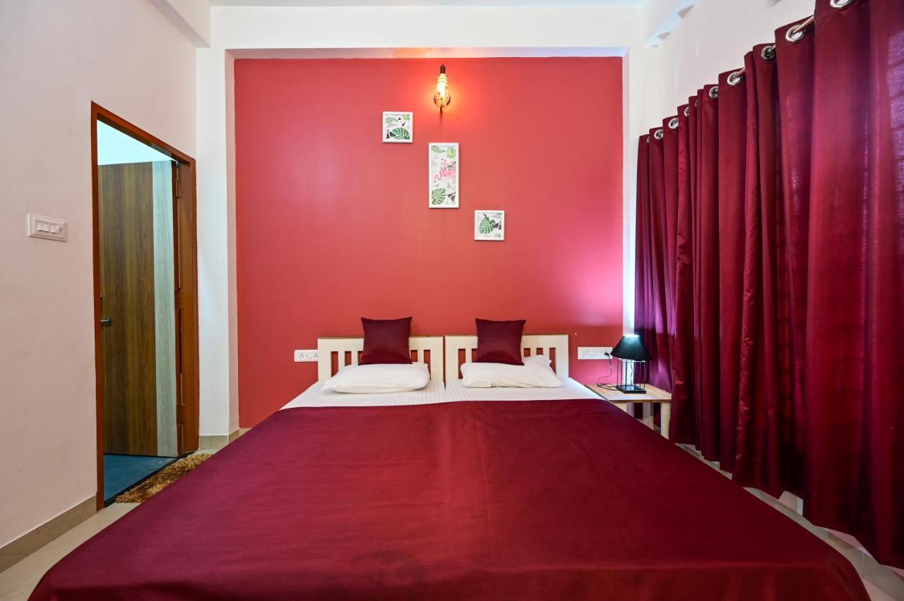 The Autumn Leaves Bhopal Bed & Breakfast Bagian luar foto