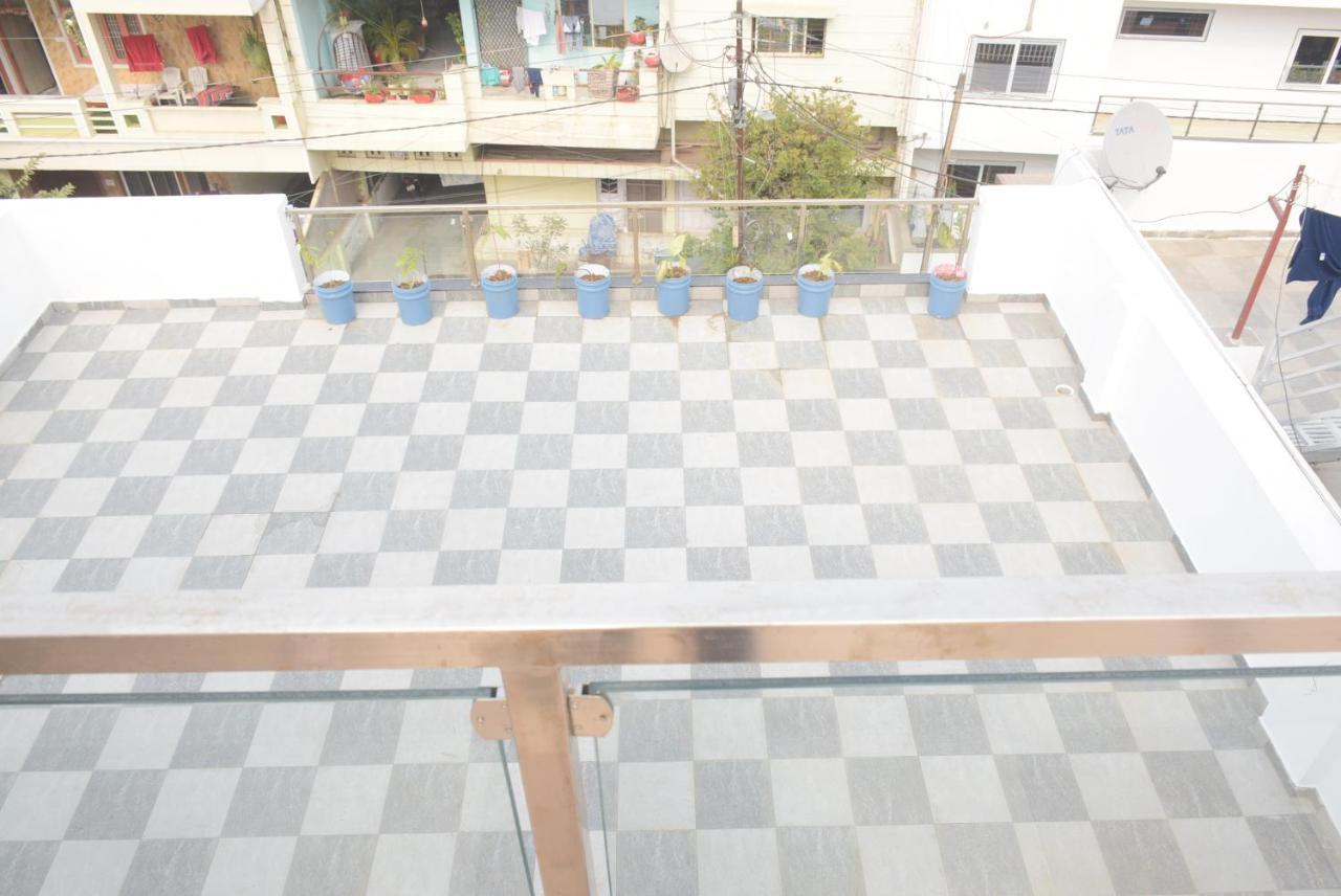 The Autumn Leaves Bhopal Bed & Breakfast Bagian luar foto
